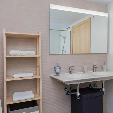 Altamar Arenal By Rock Apartment *